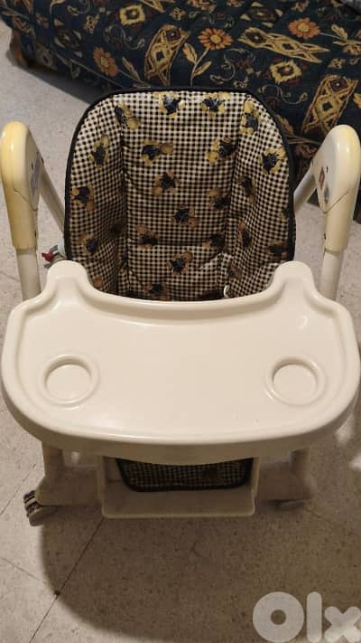 high chair, heavy duty, Very Good Quality. very safe for kids.