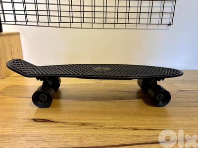 Penny Board 22” Blackout Skateboard – Barely Used – Like New Wheels