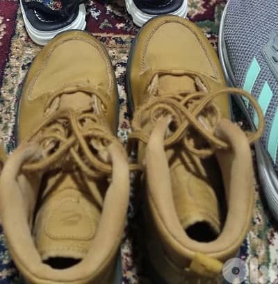 Renger Shoes 39 رنجر ٣٩