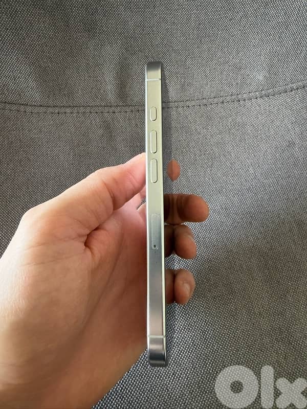 Iphone 16 Pro 1T Silver 2