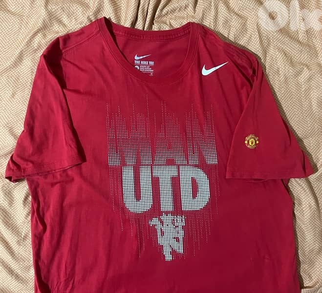 Manchester United Nike Devil kit original with Barcode 6