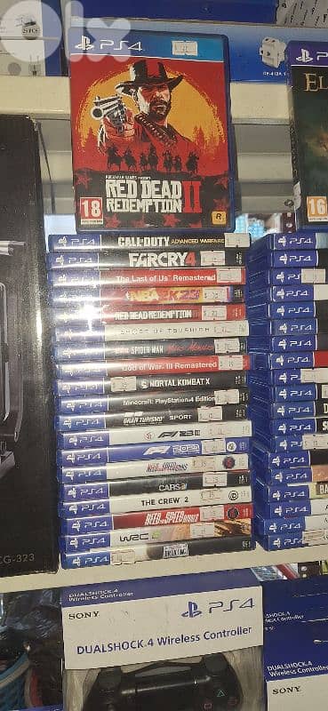 PS4 DISCS