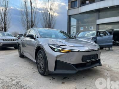 Toyota bZ3 2025