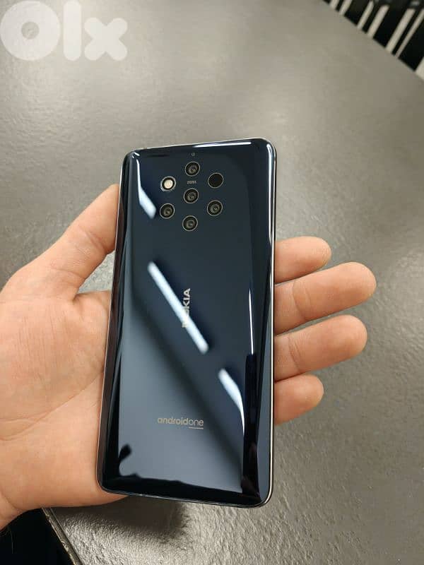 Nokia 9 PureView 8