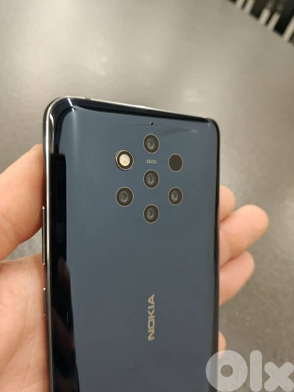 Nokia 9 PureView 9