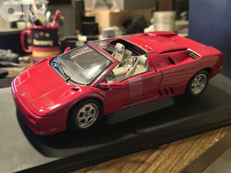 1:18 Autoart Lamborghini Diablo 1