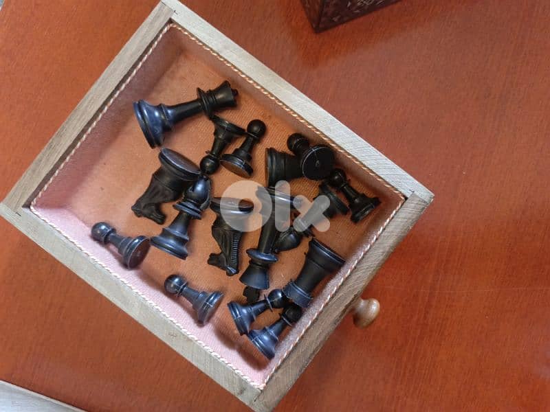 Premium Vintage Levantine Chess 6