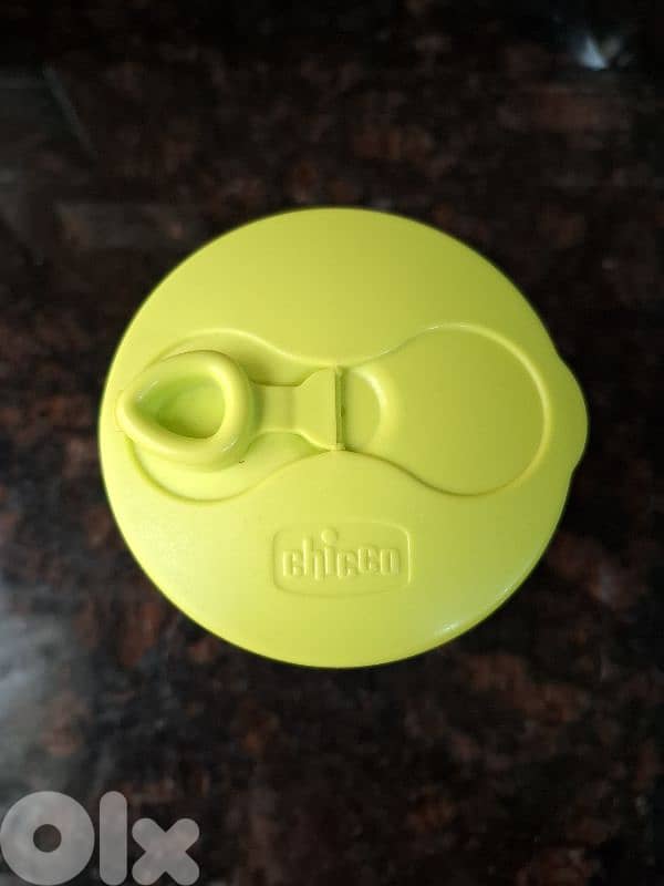 Chicco milk dispenser 2