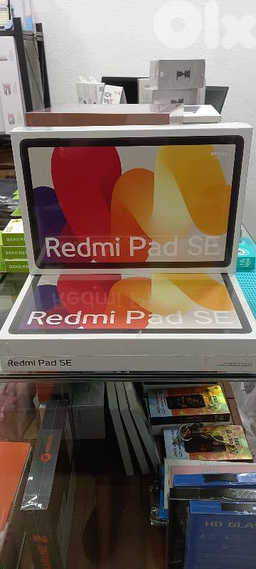 redmi pad se. 256gb/8ram.  175$