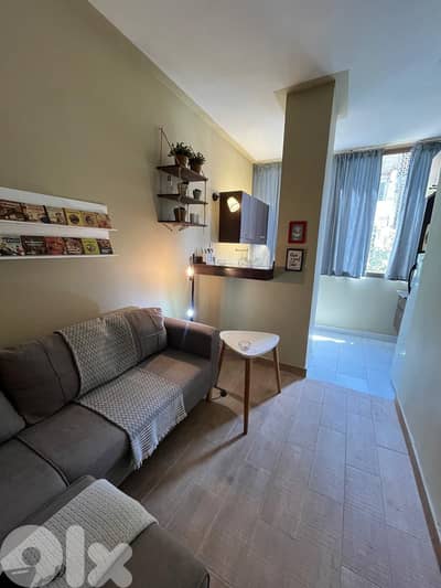 Achrafieh / 1 Bedroom Apartment for Rent.