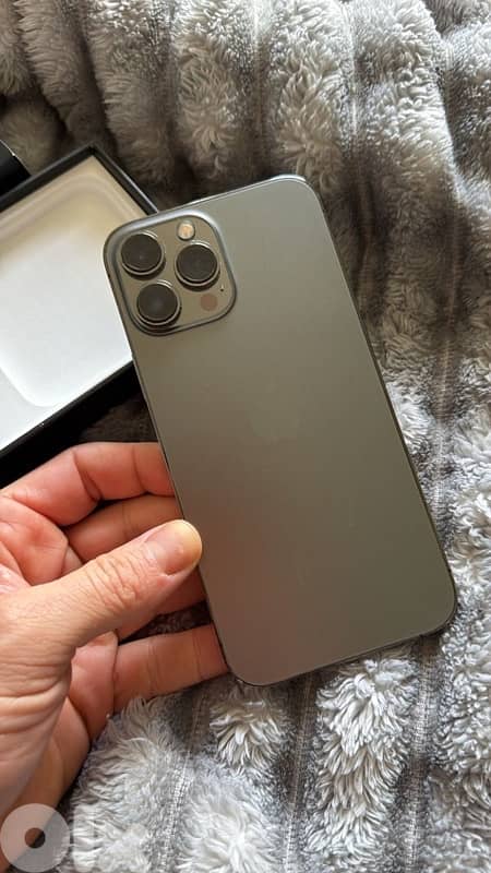iPhone 13 Pro Max For Sale 4