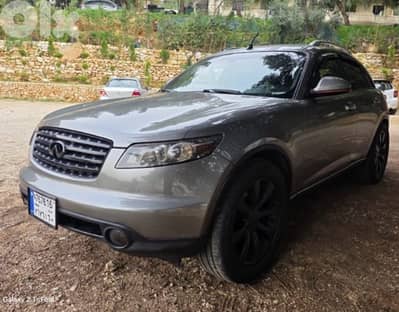 Infinity FX35 JAPANESE Mint Condition .