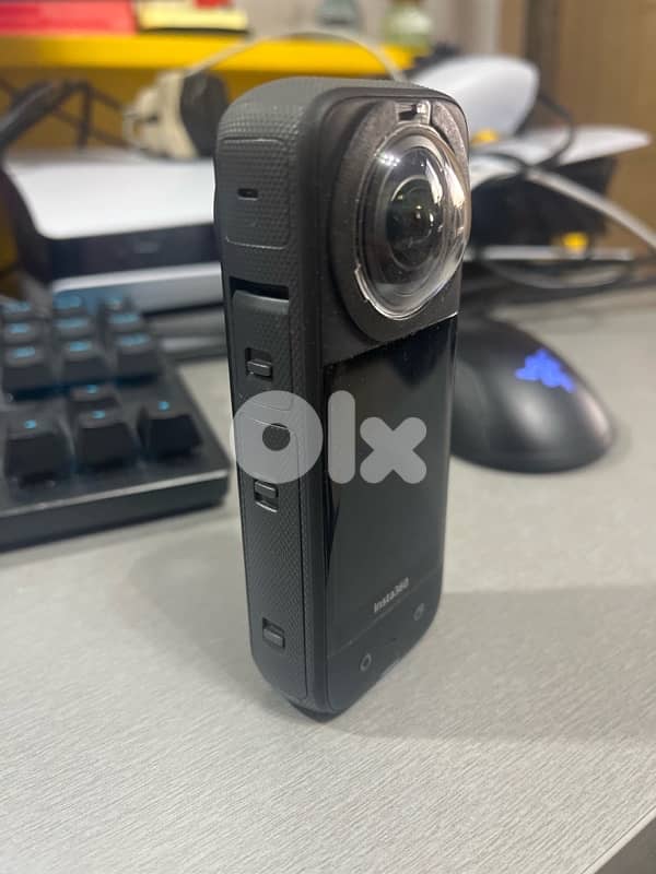 Insta 360 X3 Action Camera 1