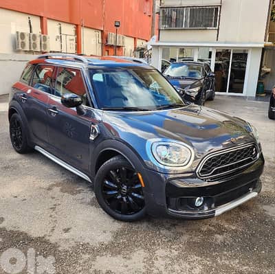 MINI COOPER COUNTRYMAN ALL4S 2020 LUXURY EDITION MINT CONDITION