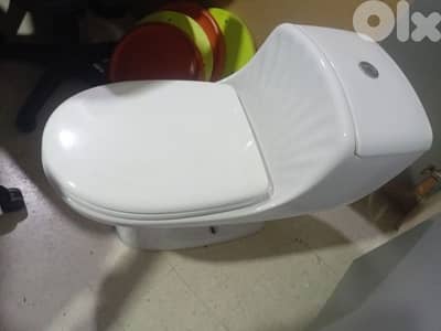 كرسي اوروبي شبه جديد