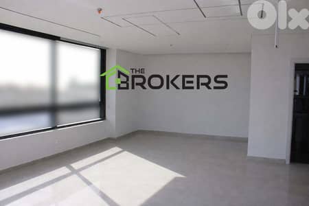 Office for Rent in Mar Elias مكتب للايجار في مار الياس