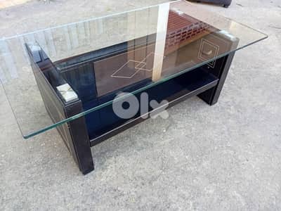 طاولي اوروبي شبه جديد