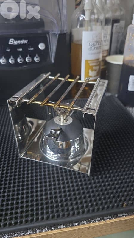 coffee machine and grinder with its equipments 5