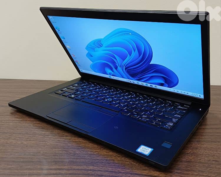 Laptop DELL 7490 - core i7 touch 5