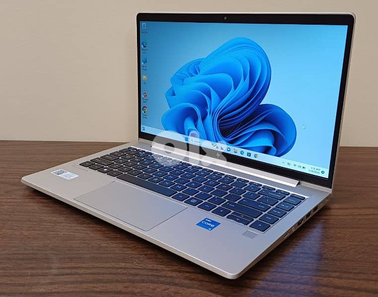 laptop HP elitebook generation 12 core i5 3