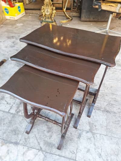 طقم طاولات جيغون ريجنسي انجليزي قديم مميز ناعم