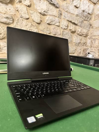 Lenovo Legion Y545 Gaming Laptop (RTX 2060 / i7 / 16GB RAM)