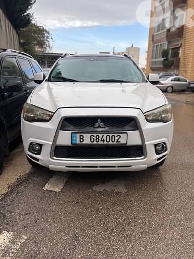 Mitsubishi Outlander Sport 2012