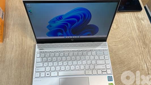 laptop hp envy core i7 8th gen 16gb ram gpu nvidia 2gb