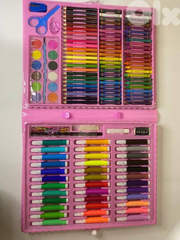 150 Pieces Art set 1