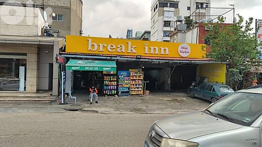 الدكوانه الاوتوستراد جنب فرن يمين