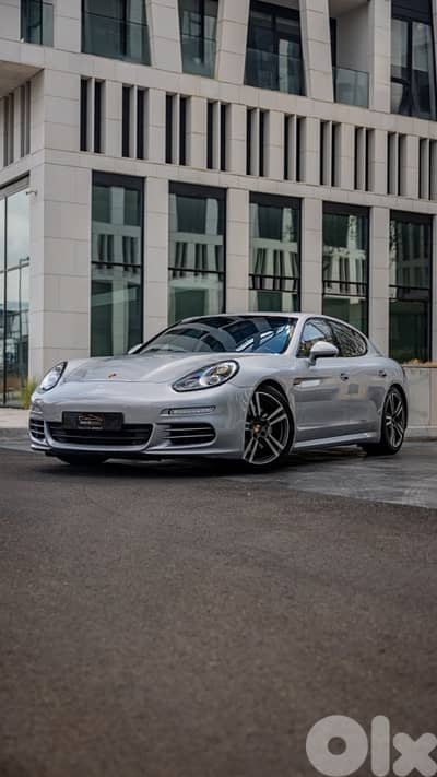 Porsche Panamera 4S 2014 , Company Source & Full Services. Low Mileage