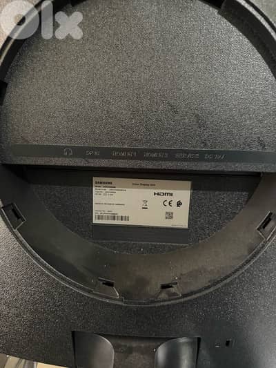 Samsung 32” Curved Monitor S32C390 – Like New | شاشة سامسونج 32 إ