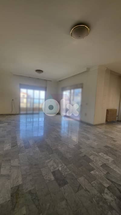 200m2 apartment+partial sea view 4sale in Haret sakher -حارة صخر