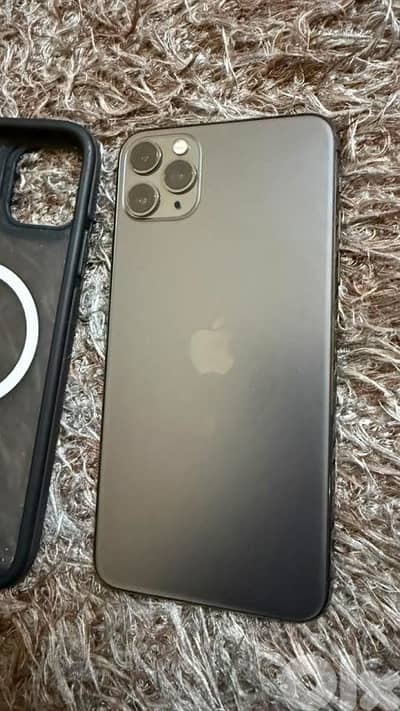 11 pro max 256gb sale or trade