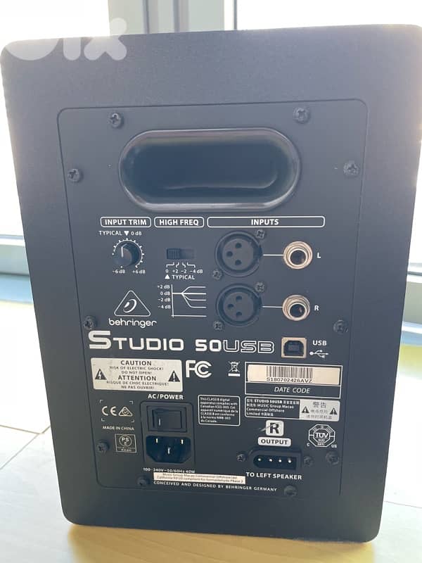 Dj controller DDJ-FLX4 — Monitors Behringer Studio 50USB 3