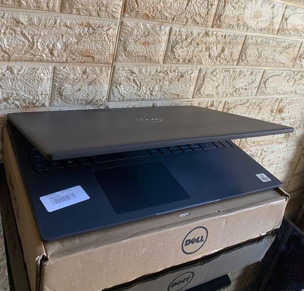 Dell 3510 10th generation 15.6" Super Clean 3