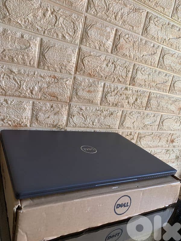 Dell 3510 10th generation 15.6" Super Clean 5
