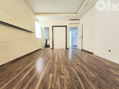 RAO26-4931 Office 125 m² for Rent – Achrafieh | مكتب للإيجار