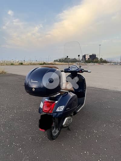 vespa 2020 very gd condition company source