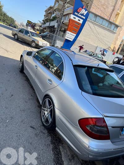 Mercedes-Benz E-Class 2003
