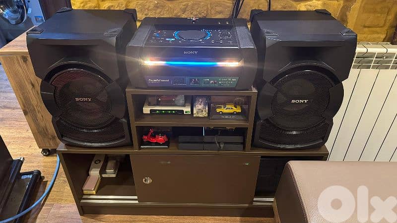 Sony stereo surround system + stand +rfuf "without" the bottles 4