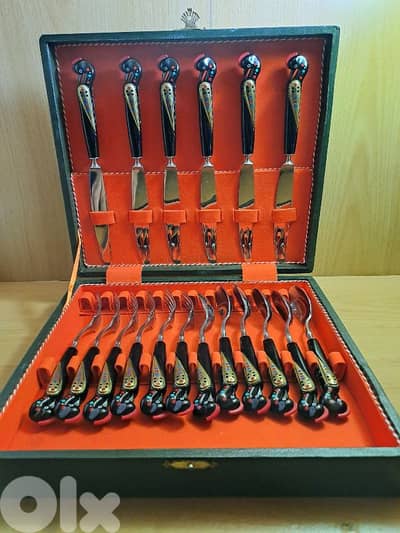 Vintage Jezzine 18 pieces cultery set