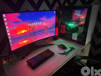 High-End Gaming Pc (with keyboard and mouse)