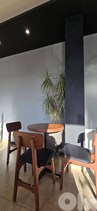 مكتب في ذوق مكايل يصلح مكتب او سكن ٤٢ متر طابق اول موقف على سند