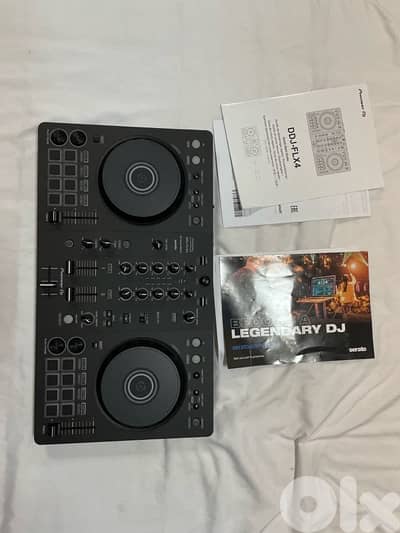 DJ controller DDJ-FLX4