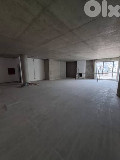 GMK136NE - Shop For Rent In Ghazir - محل للإيجار في غزير