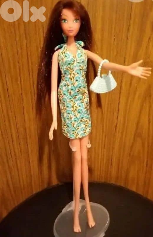 HI GLAMM -ALEX Hasbro/MGA Thin & Long As new Barbie doll=18$. 1