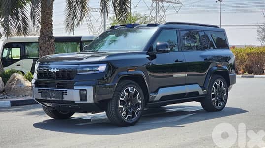 BYD Leopard 8 2025 flagship PHEV