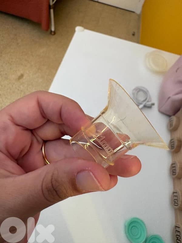 Elvie Double wearable pump 19