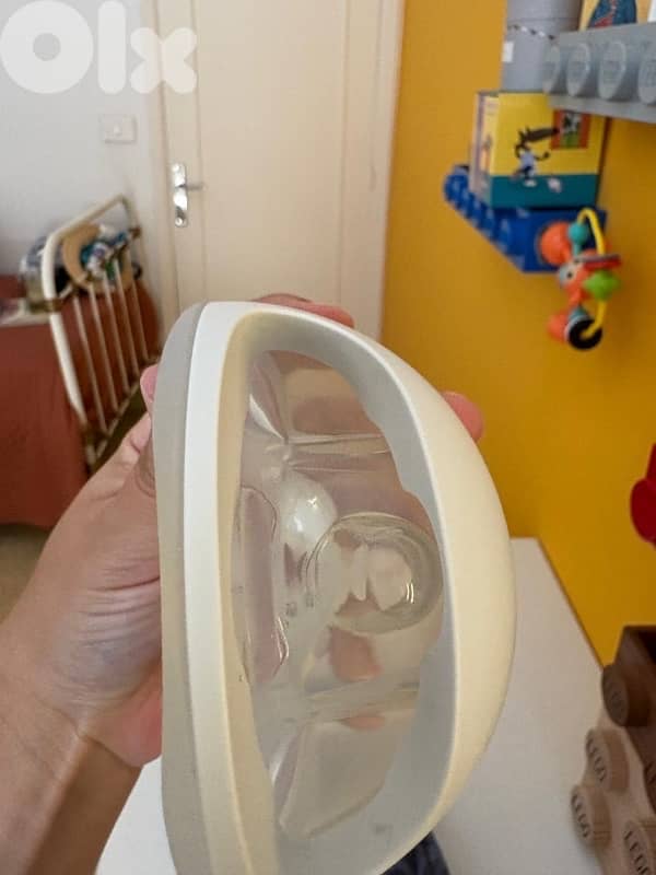 ELVIE CURVE Manual breastpump 4